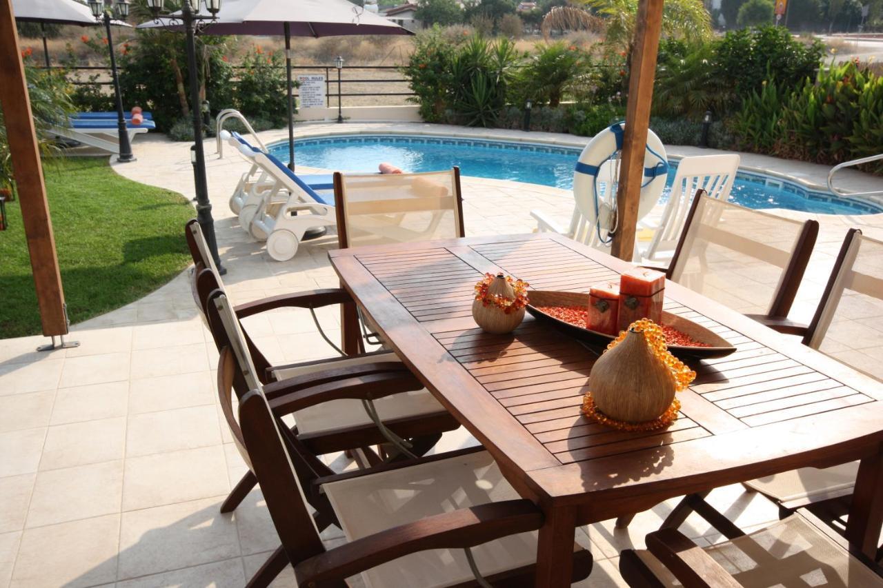 Holidays Villas Pissouri Exterior photo